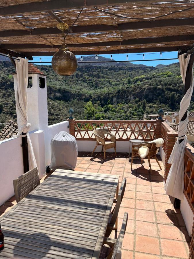 Casa Idrisi Villa Albunuelas ภายนอก รูปภาพ